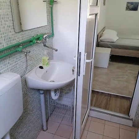 Apartman Milan Obrovac Exterior photo