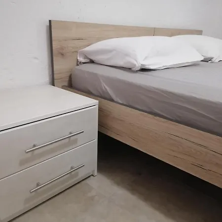 Apartman Milan Obrovac Exterior photo
